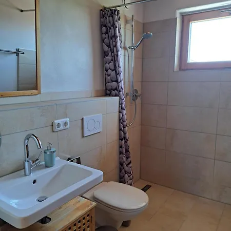 Alpakaleben Im ökologischen Holzhaus Mit Traumhafter Aussicht Und Alpakas Apartment *